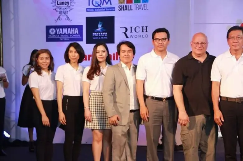 SPU : ครูโอม..ผู้เชี่ยวชาญ ศิลปะการแสดง SPU ร่วมตัดสินการประกวด Junior Eurasian Thailand 2017