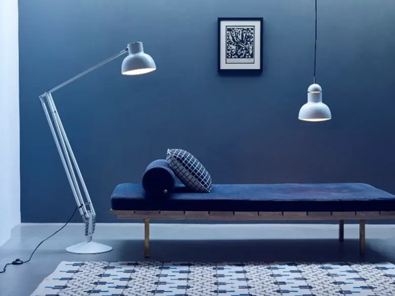 MOTIF PRESENTS ANGLEOPOISE