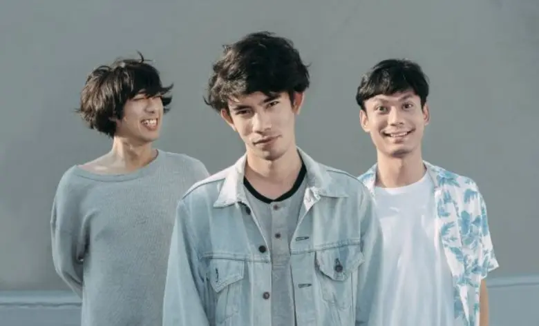 Artist : The Jukks Song : ความเป็นจริง (F...