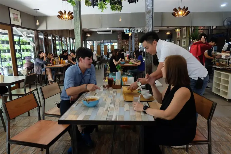 จะเป็นอย่างไงเมื่อ จ๊อบ นิธิ สมุทรโคจร กู...