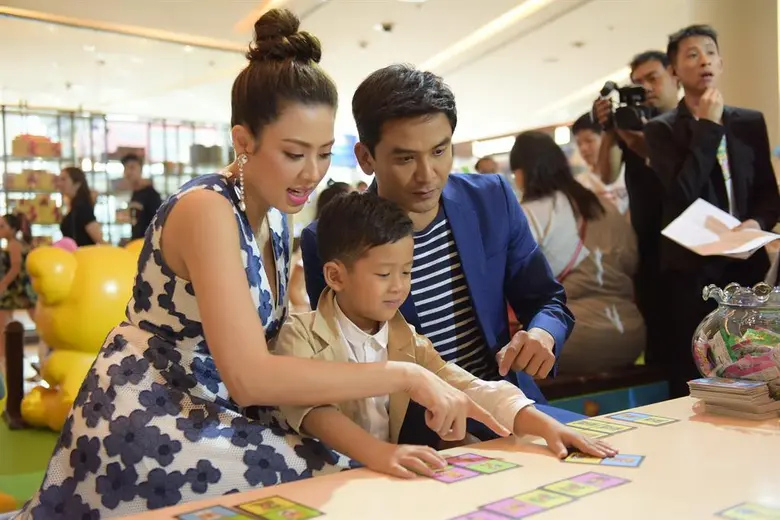 'ลอตเต้ โคอะลา มาร์ช’ (Lotte Koala’s March) ยกขบวนพาเหรดแห่งความสุขสนุกคูณสอง! กับโคอะลามาร์ชคาแรคเตอร์พิเศษ 77 ตัว ดึง ป๋อ-ณัฐวุฒิ –เอ๋-พรทิพย์ ควง 'น้องภู’ ร่วมขบวน!