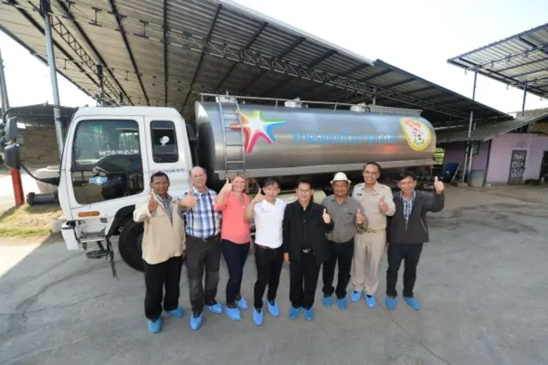 “กระทรวงเกษตรและสหกรณ์” เดินหน้า “โครงการโฟร์โมสต์สานพลังประชารัฐ พัฒนาเกษตรกรโคนมไทย” มุ่งยกระดับการจัดการฟาร์มโคนม แบบเกษตรสมัยใหม่ เพื่อให้เกษตรกรโคนมมีคุณภาพชีวิตที่ดีขึ้น พร้อมสืบสานอาชีพเกษตรกรโคนมให้ยั่งยืน