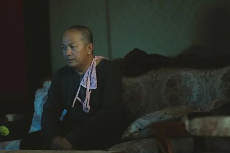 “เป้ อารักษ์” ดึง “น้าค่อม ชวนชื่น” ร่วมพลิกบทบาทเซอร์ไพรส์แฟนๆ ใน MV “รอ”