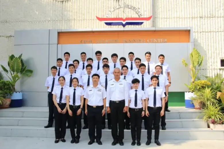 ดร.กนก สารสิทธิธรรม รองผู้ว่าการฝ่ายวิชาก...