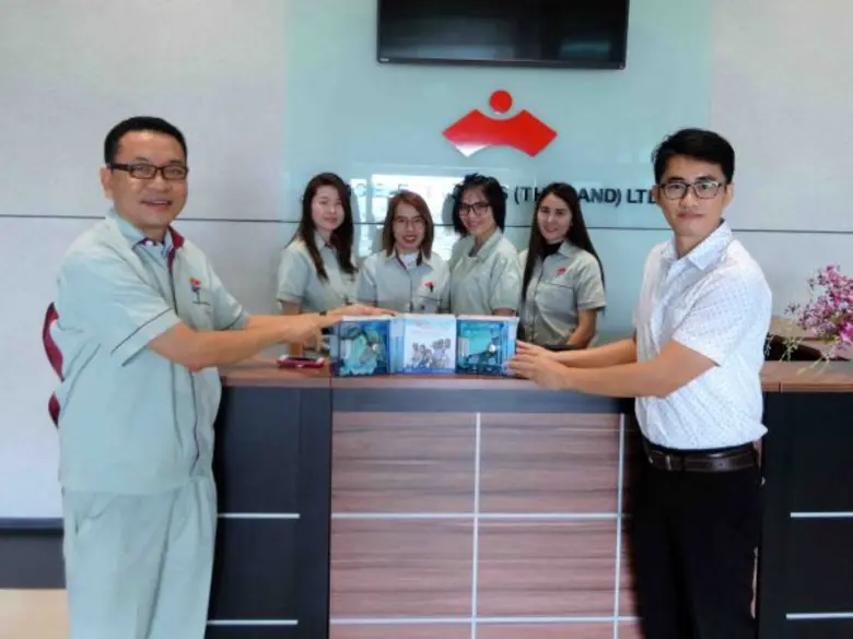 ด้วยความมุ่งมั่นและเชื่อมั่นว่าการศึกษาจะ...