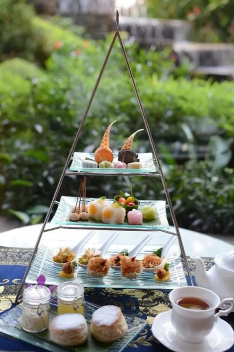 โรงแรมดุสิตธานี กรุงเทพฯ ขอนำเสนอชุดน้ำชา...