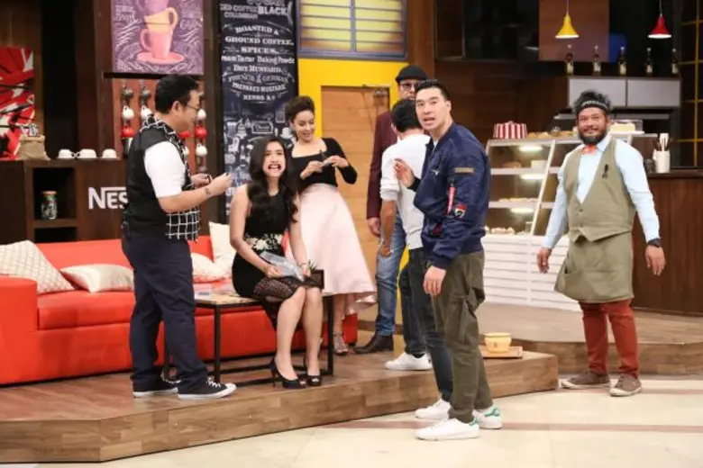 ทีวีไกด์: รายการ “สับขาหลอก” “กระติ๊บ – ชวัลกร” ชวนจับผิด...หาเพื่อนตัวจริงในสับขาหลอก