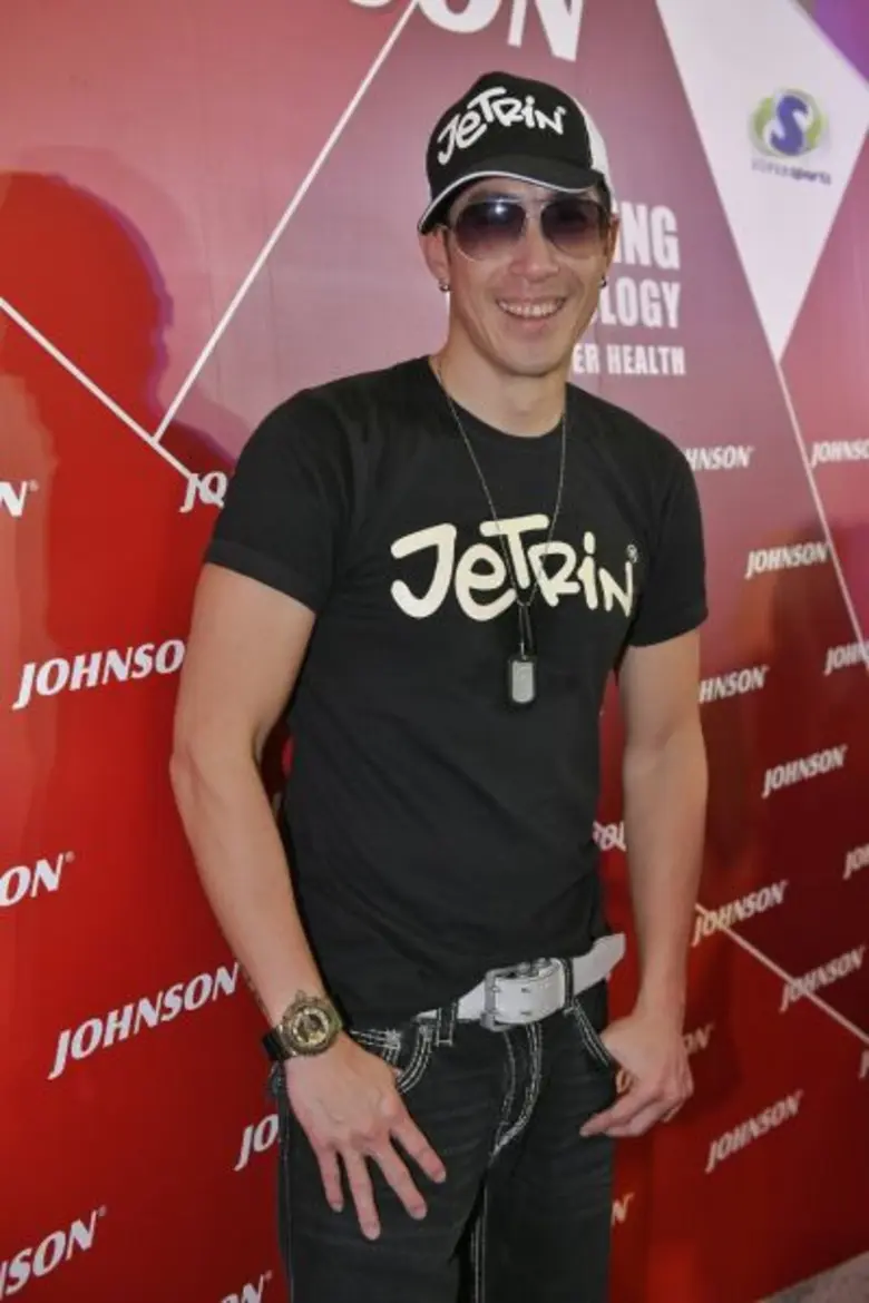 เครื่องออกกำลังกาย Johnson ชวนผู้รักสุขภา...