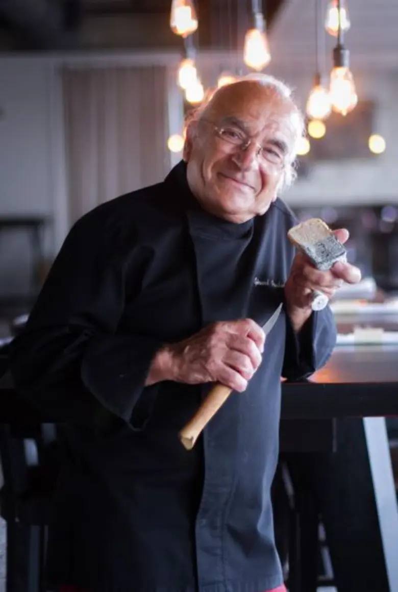 ต้อนรับการกลับมาอีกครั้งตามคำเรียกร้องกับ...