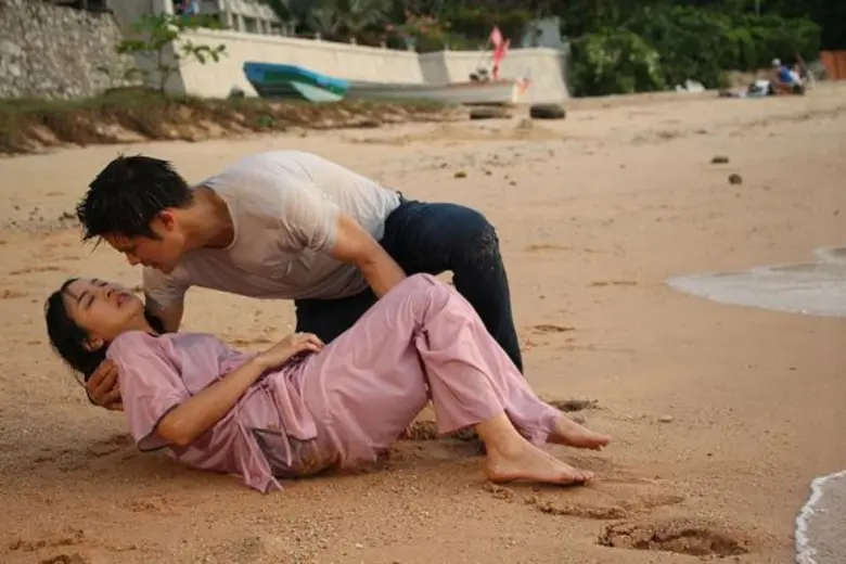 วิญญาณของ ซิ้นดี้ (ปอย-ตรีชฎา เพชรรัตน์) ...