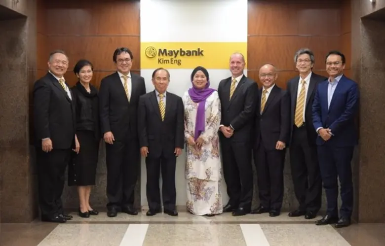 นายยุทธ วรฉัตรธาร ประธานกรรมการ บมจ.หลักท...