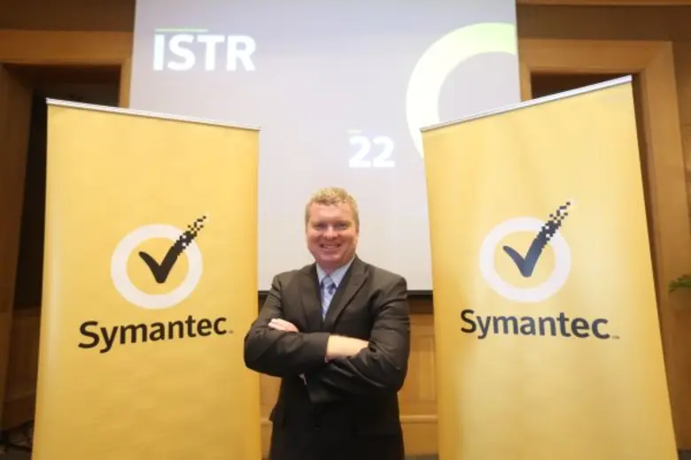 อีเมลหนึ่งใน 131 ฉบับมาพร้อมกับลิงค์หรือไ...