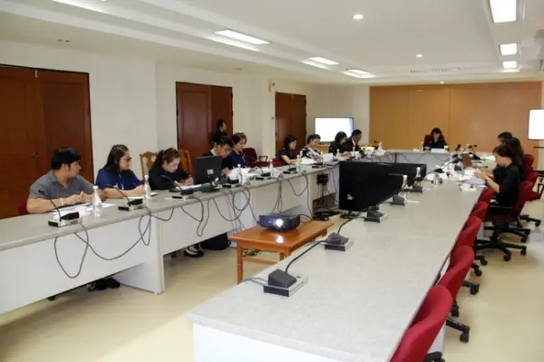 วันที่ 28 เมษายน 2560 นางสาวสิริวรรณ สุวร...