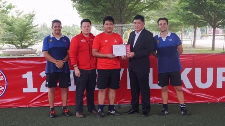 ดร.ประกิต หงษ์แสนยาธรรม รองอธิการบดีสถาบั...