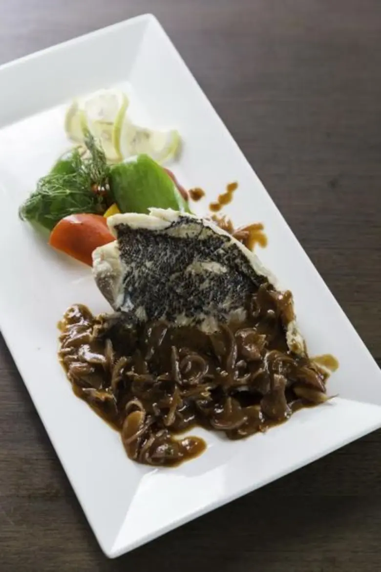 ห้องอาหารแคลิฟอร์เนีย สเต็ก โรงแรมแคนทารี...