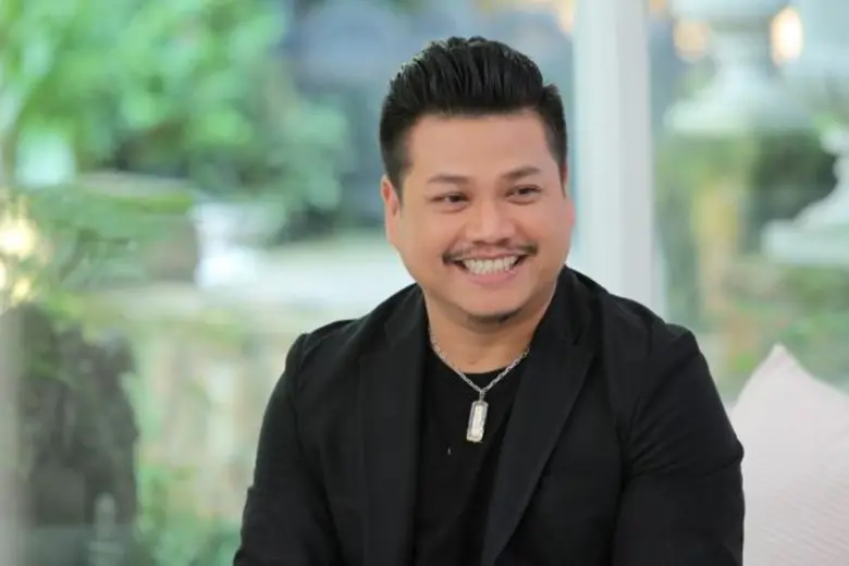 “พลพล” กับรักที่ผิดหวังในอดีต ติดตาม ใน “คลับฟรายเดย์โชว์”