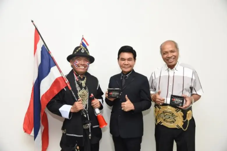 "ไอซ์เบิร์ก" ชวน "สิงโต-เอก-หญิง-ตรี" เกาะชิดติดขอบริงไซด์ มวย "เอ็มเอ็กซ์"