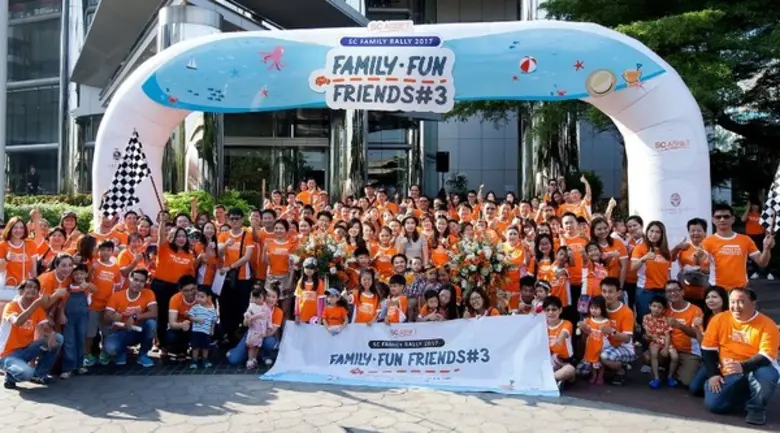 คุณสุดารัตน์ เจริญเกตุมงคล หัวหน้าสายงานล...