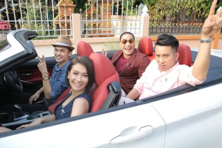 ทีวีไกด์: รายการ “THE GUEST (เดอะ เกสท์) ตีสนิทคนดัง” “บ๊วย-เอมี่-บอล” ยกทีมป่วน บุกบ้าน “ศรราม น้ำเพชร” พระเอกลิเก 100 ล้าน