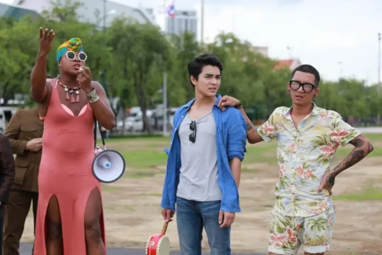 Movie Guide: คนดูเทใจ “รัศมีแข” ฮาลั่น....!!! ขำกร้ากกกก....!! “ไทยแลนด์โอนลี่ #เมืองไทยอะไรก็ได้” นี่แหละ หนังฮาเวอร์แห่งปี.....!!!