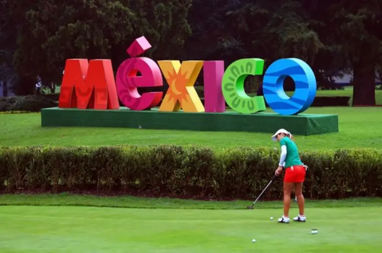 สองพี่น้อง โมรียา-เอรียา จุฑานุกาล และ พร...