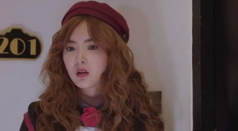 กรี๊ดลั่น!!! “มายด์” เสียจูบ “ลี” เปิดฉาก “U-Prince Series” ตอน “เซอร์เวย์”