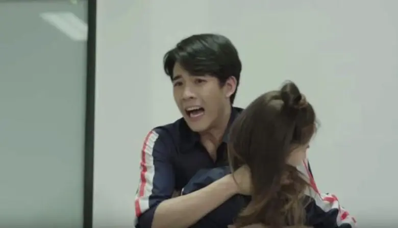 “วิคเตอร์” จัดฉากแกล้ง “ฝน” พลาดท่าเสียกอด!!!