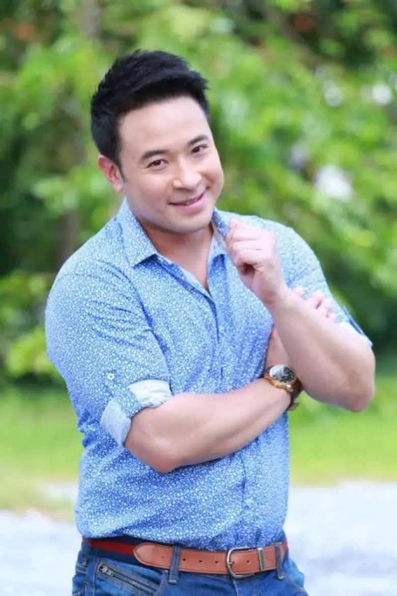 รายการ โต๊ะข่าวบันเทิง : เวลา 09.45 น. พบ...