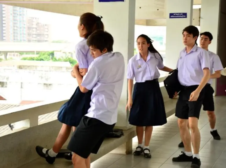 “แจน” คิดสั้นหวิดปลิดชีพ!! “ฟลุท-มีน” กระโดดช่วยทัน!!