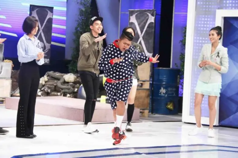 โก๊ะตี๋ แฮปปี้ประกบคู่ จุ๋ย วรัทยา  ขึ้นแท่นพิธีกร “Honey Hero คู่รักนักสู้”