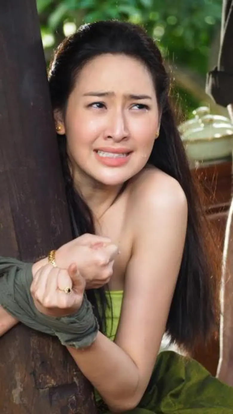 แคร์-ฉัตรฑริกา อัพสกิลความร้ายผ่านบทบาทแม่นวล ในละคร “เรือนร้อยเล่ห์” ตีบทแตกจนแฟนๆ อินรุมเม้นท์ผ่านโซเชียล