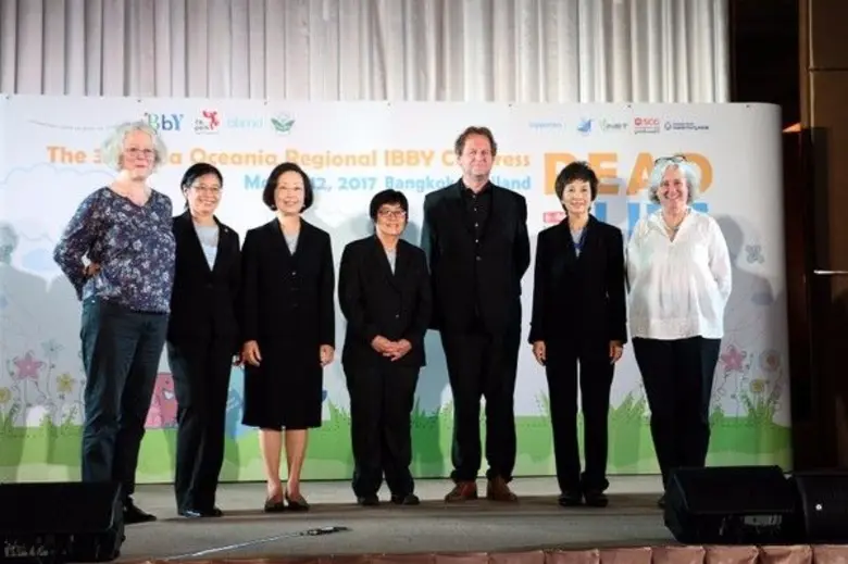 โลกยุคดิจิทัลได้เปลี่ยนแปลงวิถีชีวิตของผู...