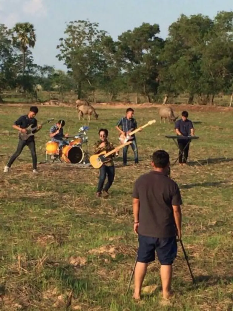 “พีท สายเปย์” ทนเสียงเรียกร้องไม่ไหว จัดให้ MV “ผู้ชายสายเปย์”ขั้นเทพ แซ่บจี๊ด!!! สุดฮาน้ำตาเล็ด!!