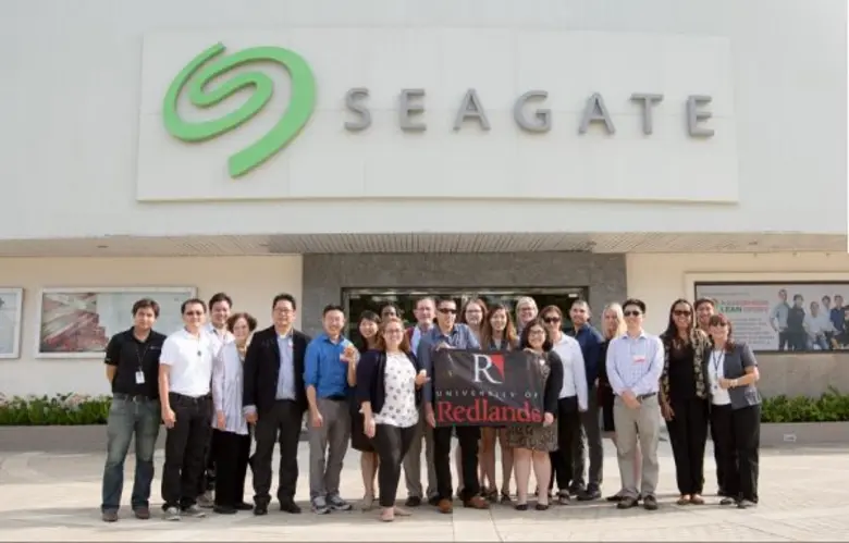 นางสาวเมโลดี เมเลโร ผู้อำนวยการฝ่ายวัตถุด...