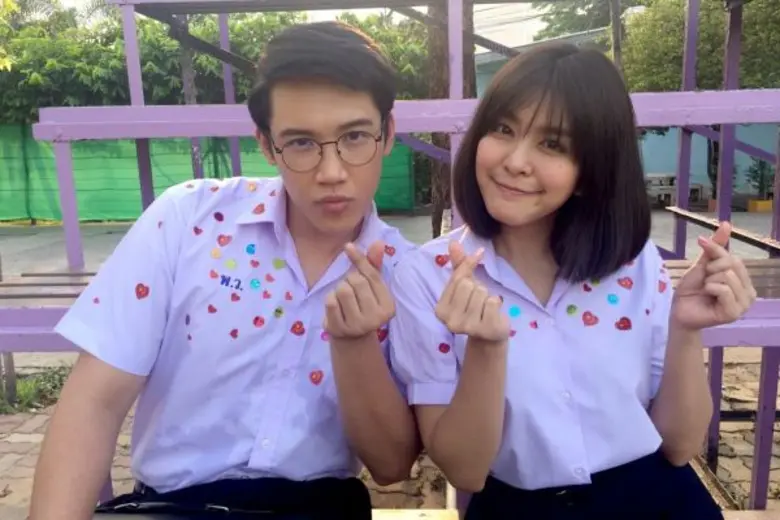 เรื่องย่อ: ซีรีส์ "เสน่หาไดอารี่" ตอน แสบเสน่หา