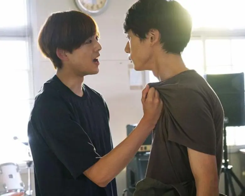 Movie Guide: เคนทาโร่ หล่อน้ำตาสั่งได้ ร้องไห้ไม่หยุดในกองถ่าย The 100th love with you ย้อนรัก 100 ครั้ง ก็ยังเป็นเธอ