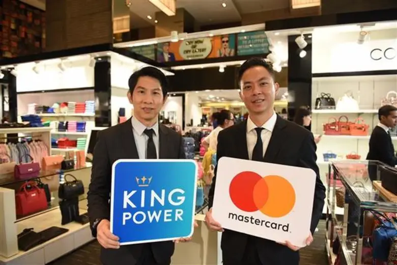คิง เพาเวอร์ จับมือ บัตรเครดิตมาสเตอร์การ์ด ทุ่มงบ 20 ล้านบาท จัดแคมเปญ “Priceless Experiences Program” เปิดประสบการณ์พาลูกค้านักเดินทางผู้โชคดี บินลัดฟ้ากับเอ็กซ์คลูซีฟทริปแห่งปี