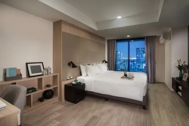 ดิ แอสคอทท์ ลิมิเต็ด (แอสคอทท์) เจ้าของแล...