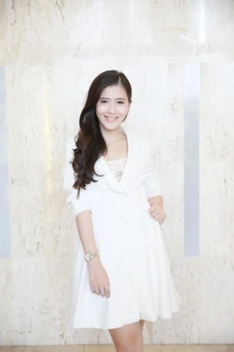 ถึงกับกุมขมับเลยทีเดียวสำหรับนางเอกสาวโฟก...