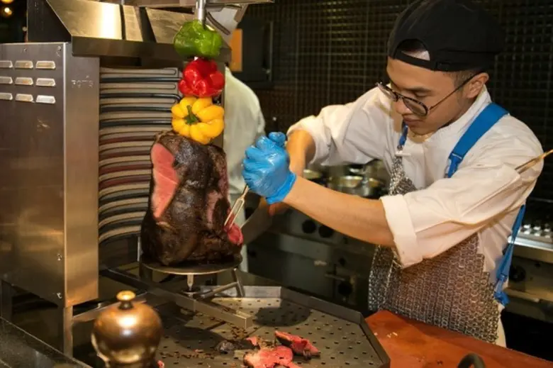 โรงแรมดับเบิ้ลทรี บาย ฮิลตัน สุขุมวิท กรุ...