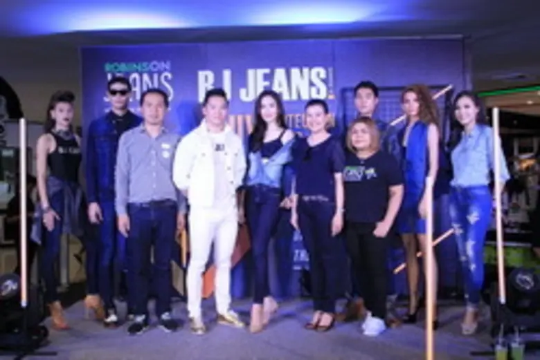 คุณพรเทพ กมลวิศิษฎ์ กรรมการผู้จัดการ บ. บ...