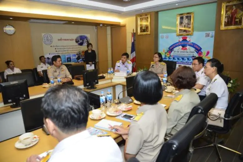 กระทรวงเกษตรฯ เตรียมจัดงาน “ตลาดจตุจักรสะพานปลา 60” ระหว่างวันที่ 22 - 26 พ.ค. 60 ณ สะพานปลากรุงเทพฯ ซ.เจริญกรุง 58 เพื่อเป็นศูนย์กลางตลาดซื้อขายสินค้าสัตว์น้ำสดและผลิตภัณฑ์แปรรูปของกลุ่มเกษตรกรประมงและผู้ผลิตที่ทำประมงถูกกฎหมายและยั่งยืน