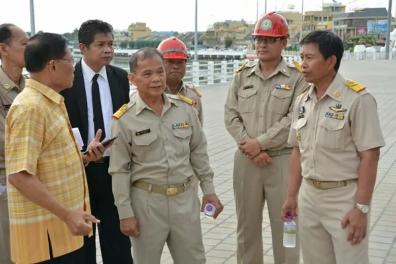 นายชัยวัฒน์ ชื่นโกสุม ผู้ว่าราชการจังหวัด...