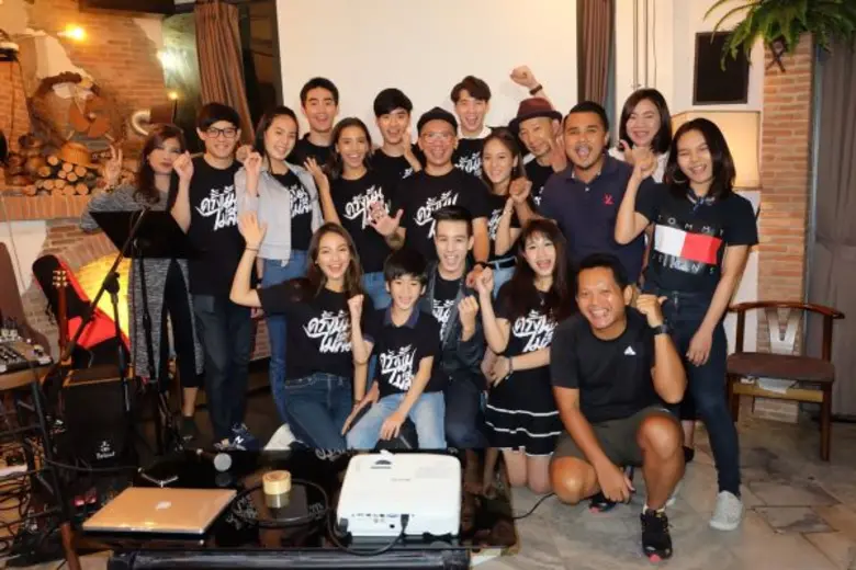 ก่อนหน้านี้ถ่ายไปออนแอร์ไป เร่งปิดกล้องซี...