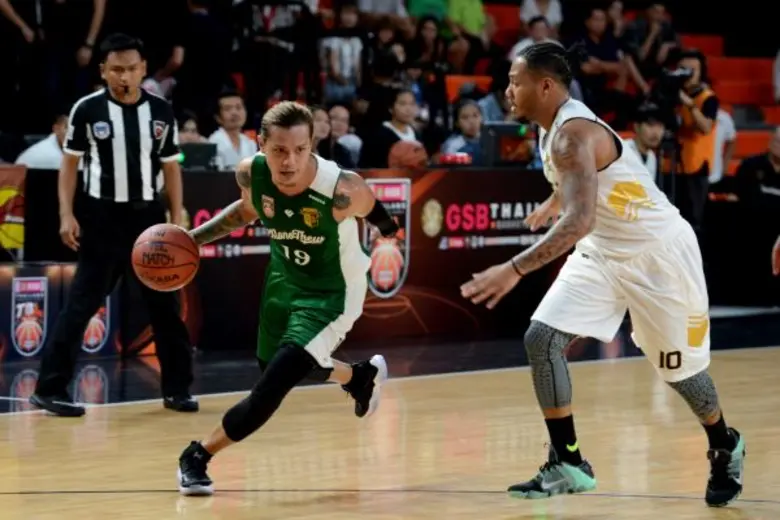 ณ Stadium 29 (สนามสเตเดียม29) ถนนชัยพฤกษ์...