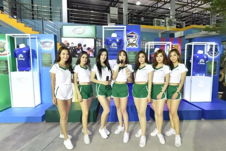 หลุดโค้งสุดท้ายสู่รอบชิงชนะเลิศแล้ว สำหรั...