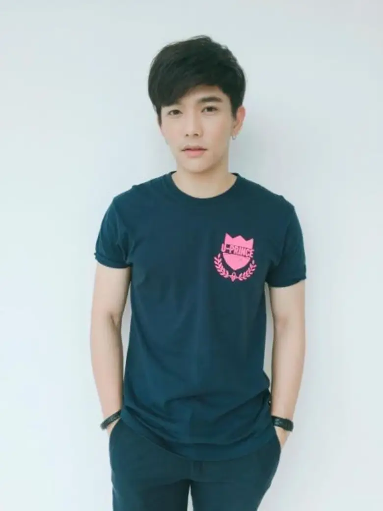 มาแรง!!! “ลี” พระเอกป้ายแดง เคมีลงตัว “มายด์” ใน “U-Prince Series” ตอน “เซอร์เวย์”