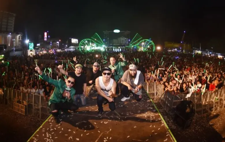 กิจกรรม ช้าง คาร์นิวัล อิเล็กทริก เซอร์คั...