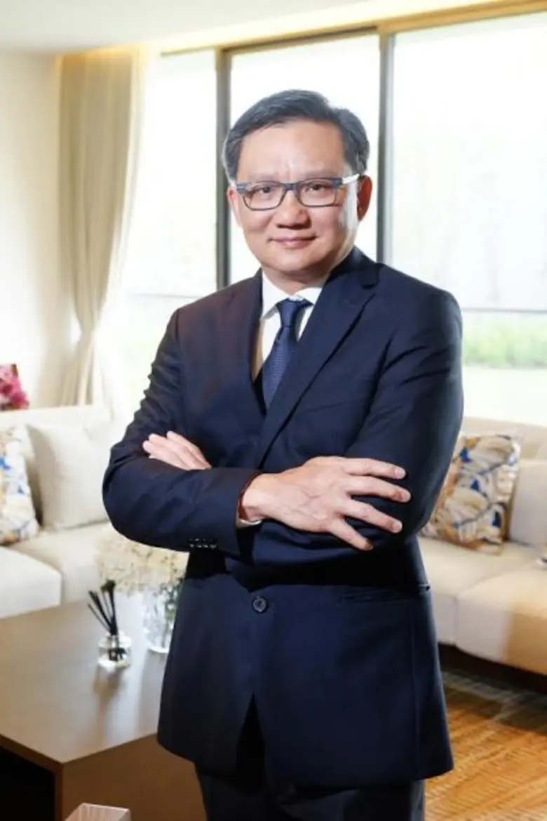 นายวรสิทธิ์ โภคาชัยพัฒน์ ประธานเจ้าหน้าที...