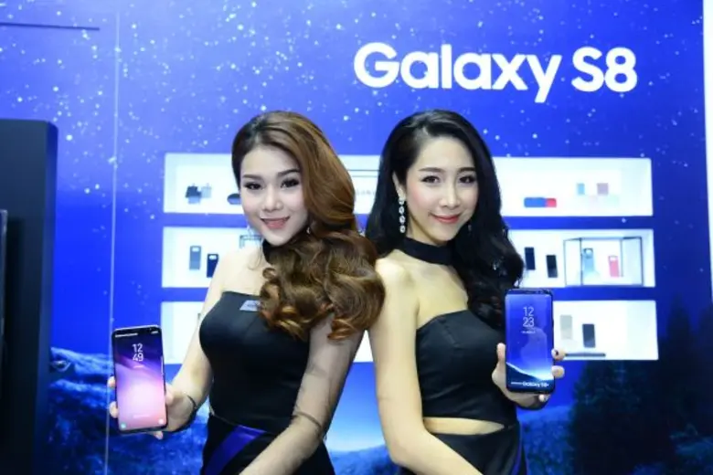 ซัมซุง ต่อยอดความสำเร็จซัมซุง กาแลคซี่ เอส 8 ส่งสมาร์ทโฟนเรือธง สู้ศึกงานไทยแลนด์ โมบายล์ เอ็กซ์โป 2017 พร้อมเปิดตัว “ซัมซุง กาแลคซี่ แท็บ เอส 3” ครั้งแรก